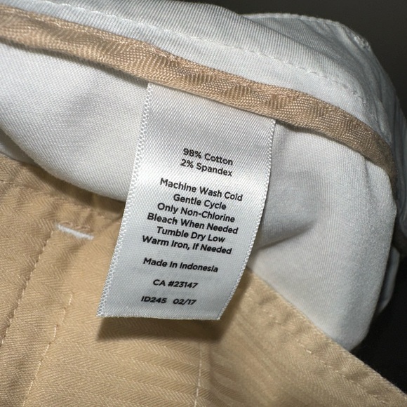 Talbots White Capris 0P 98% Cotton - Picture 9 of 9